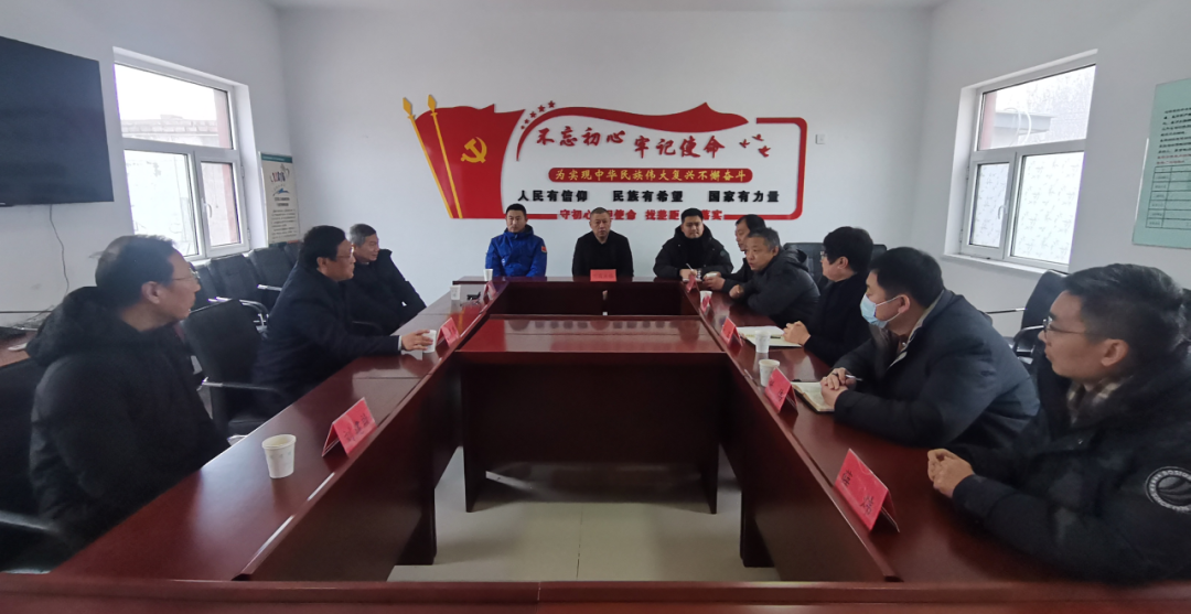 校党委书记刘东志一行到新葡萄扶持经济薄弱村调研走访慰问