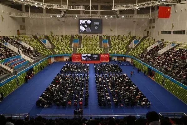 天津市大中小学师生同上一堂“大思政课”在新葡萄举行